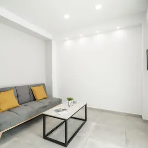  Holiday home Kiani Apts
